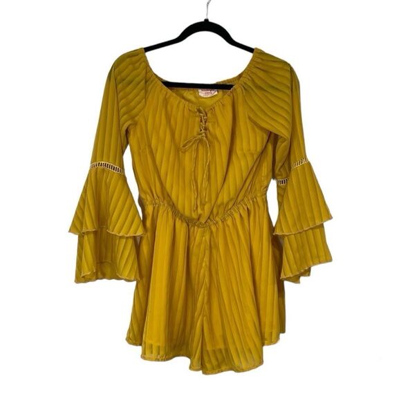 SHOWPO. CUPIDS ARROW PLAYSUIT IN MUSTARD | size 6 - Picture 4 of 11